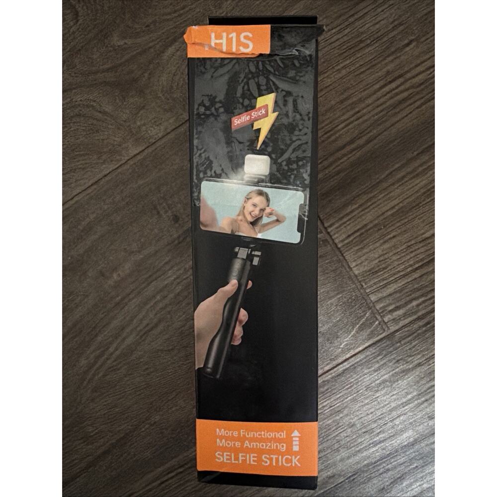 H1S Selfie Stick Tripod, Wireless, Stretchable And Rotates In White NWT